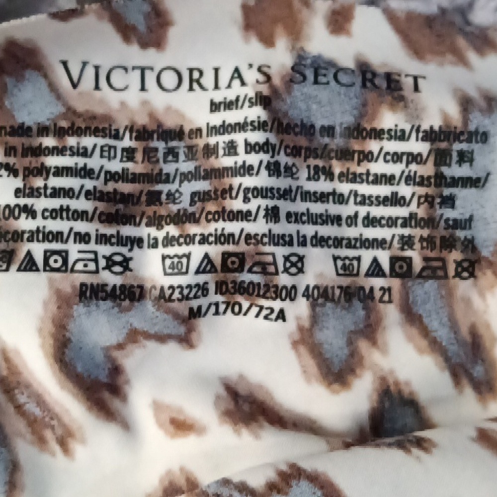 VS SEAMLESS NO SHOW BRIEF (vintage/rare) 💥 FINAL SALE PRICE 💥 - Picture 4 of 6